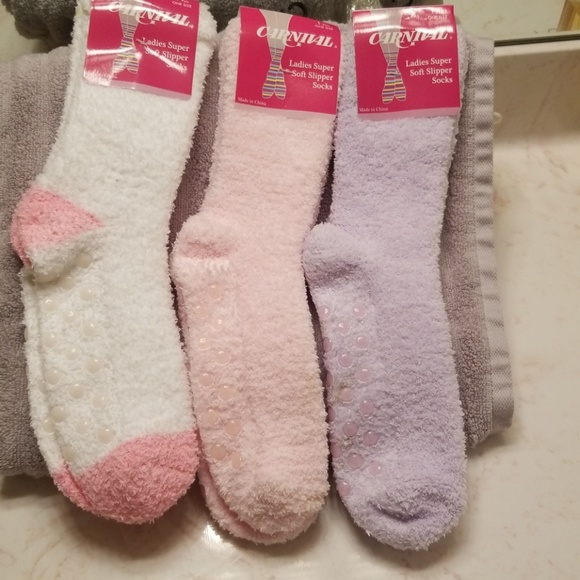 Other - 🧦🧦Bundle of Super comfy Slipper socks🧦🧦